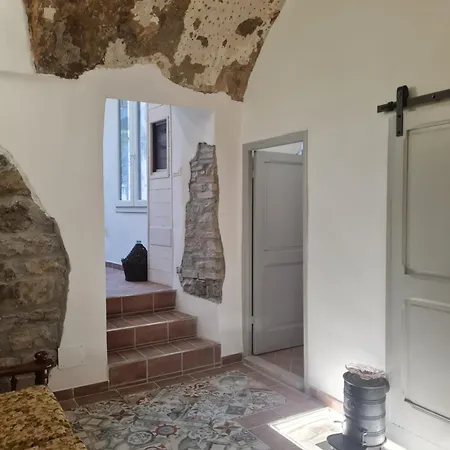 Casa Luna Centro Storico Σαν Ρέμο