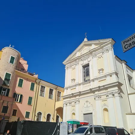Casa Luna Centro Storico Σαν Ρέμο