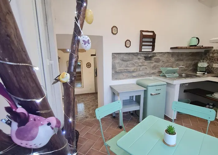 Casa Luna Centro Storico * San Remo